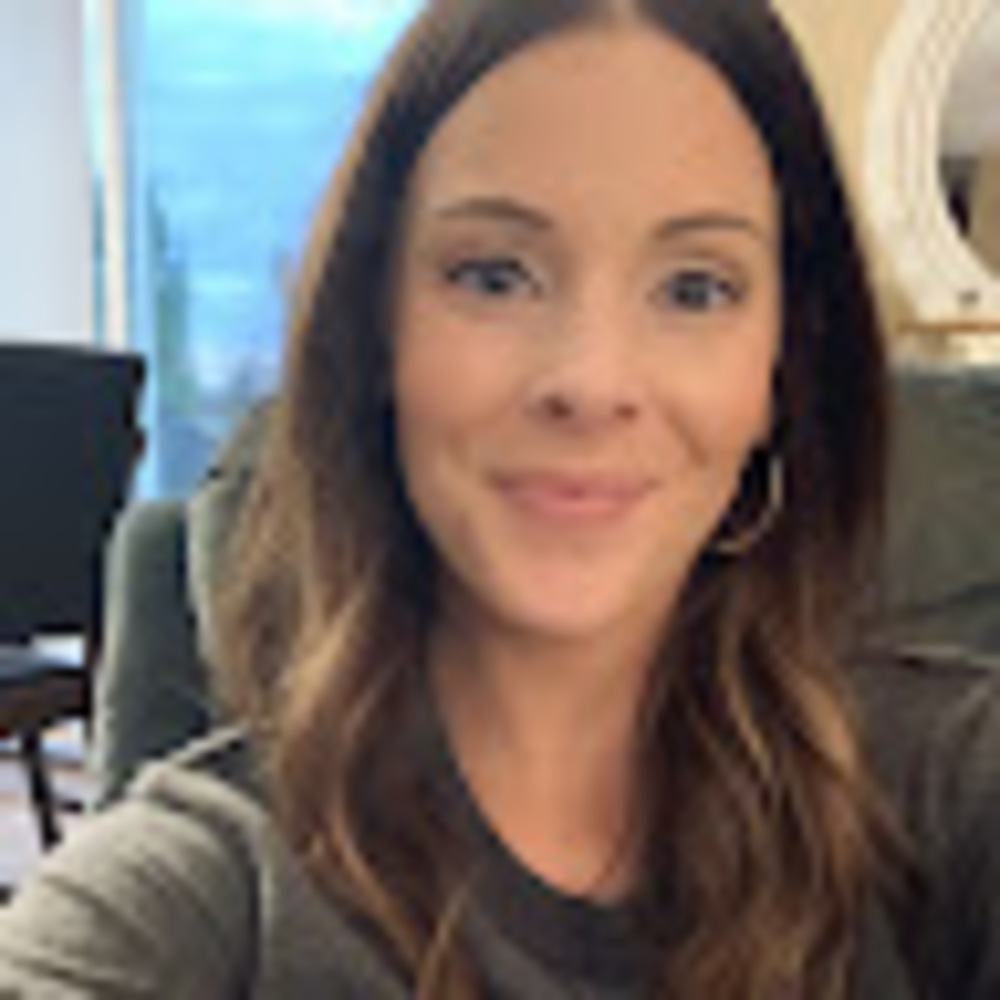Meet your Posher, Leah